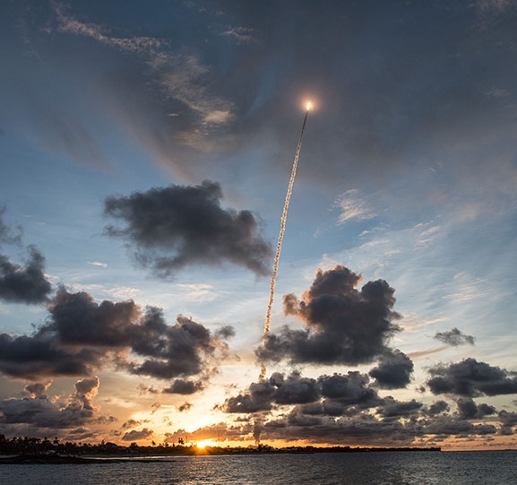 Despegue vuelo Ariane 230 - EchoStar-XVIII y Brisat