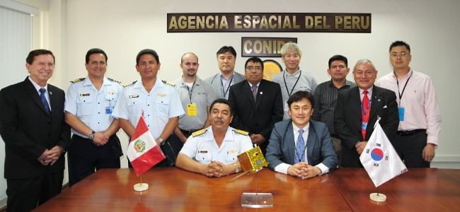 Encuentro entre representantes de KARI y CONIDA